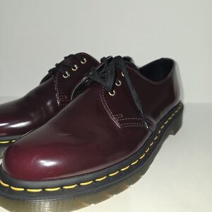 New Dr. Martens Dark Red Burgandy Leather Oxfords Eu 39 W8 M7 Purchased In Italy